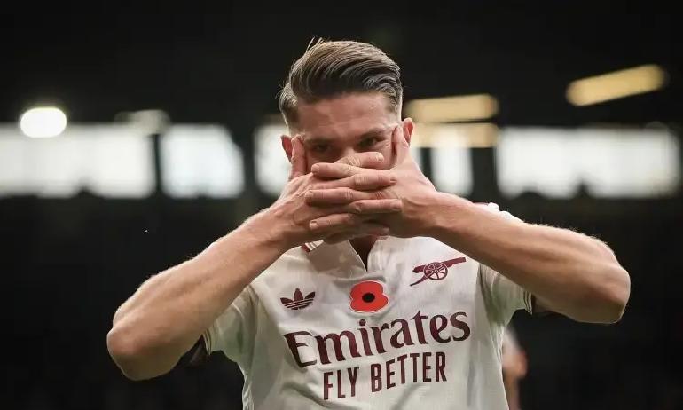 6580万买他，阿森纳可能从一开始就错了。不是他不努力，是英超撕开了数据泡