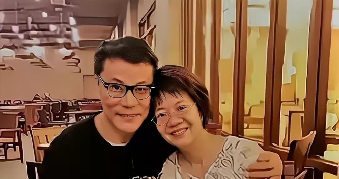 看了李国庆和俞瑜再看李国庆和张丹红我才发现我妈简直就是天才，男人这种生物