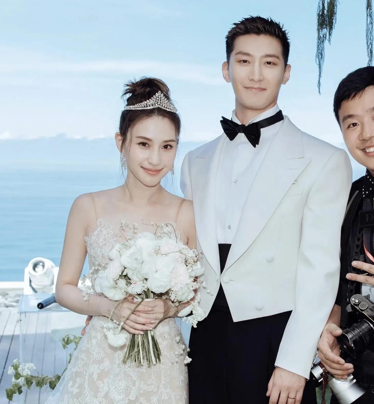 窦骁的算盘打错了，因为他明明可以找个门当户对的女孩子结婚，但他却想通过赌王女儿的