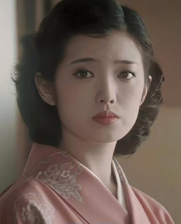 杨玉环没死？山口百惠自称其后代，背后真相竟是……
