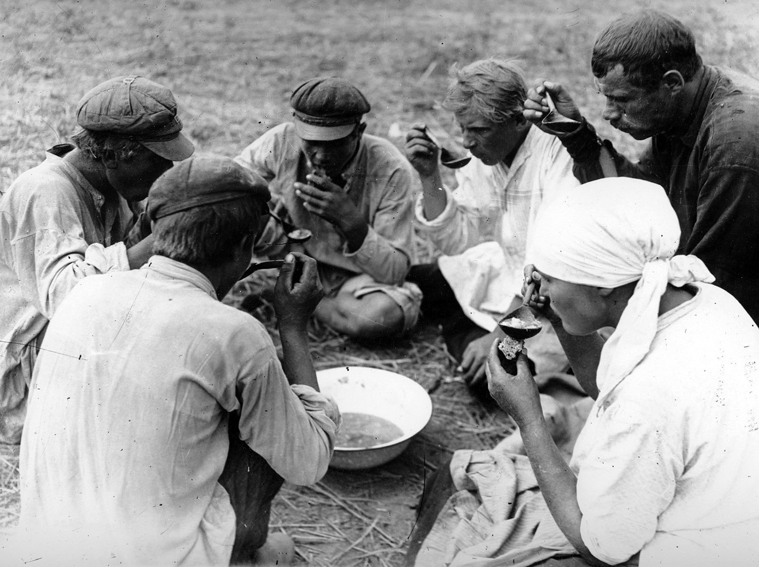 恰饭冇？（1929年的苏联）