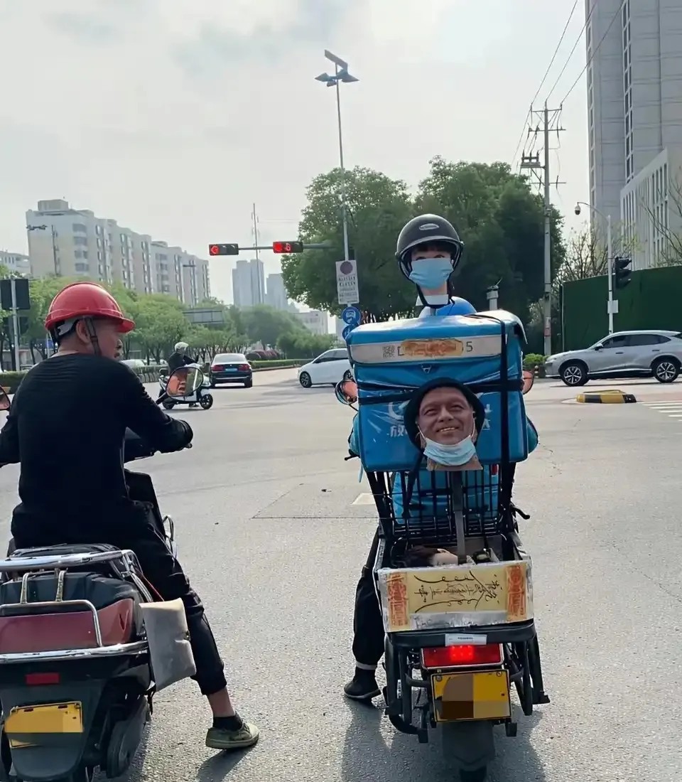 这下看谁还敢偷我的外卖