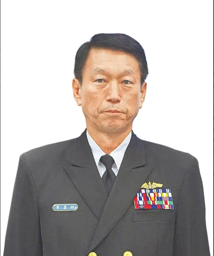 美台承认台军在解放军面前完全是“弱鸡”？蔡英文衔美国之命将举办“绝不骗人，绝不美