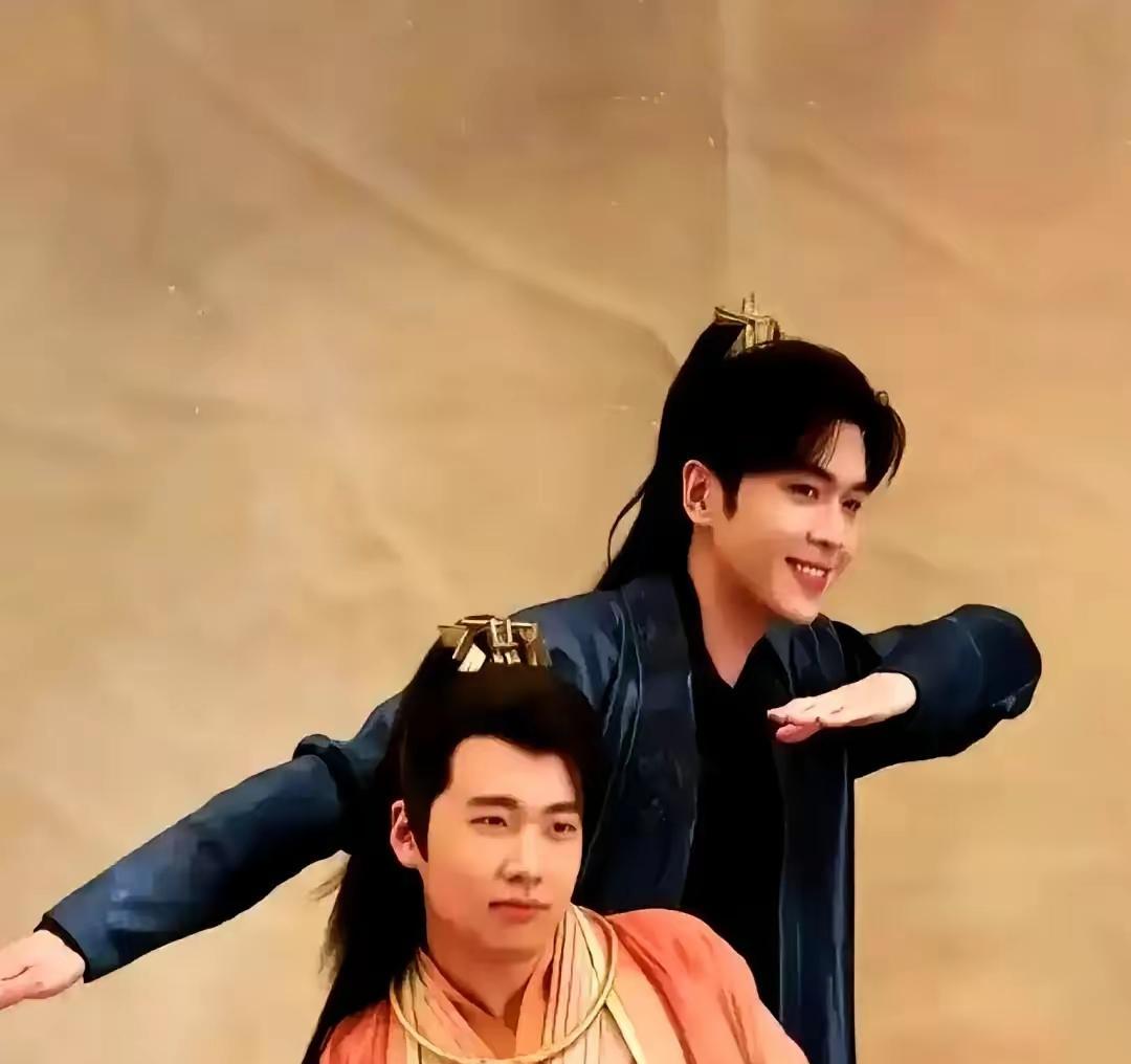 《庆余年》范思哲换角，这波操作简直是影视圈的“自毁式省钱”！郭麒麟片酬要价80