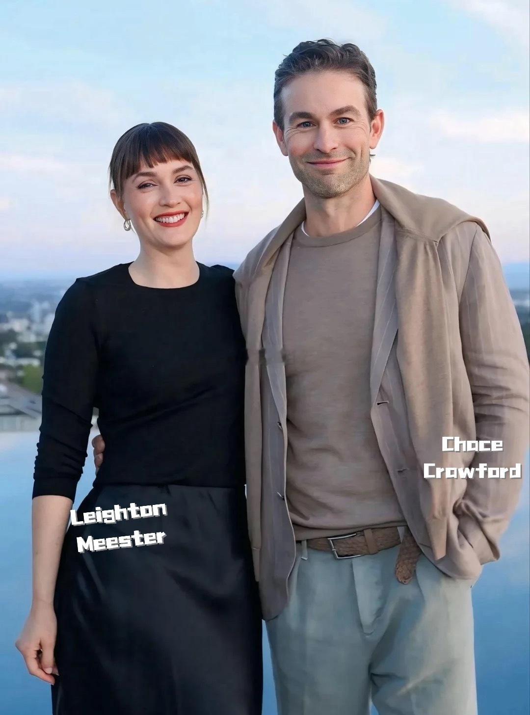 “QueenB”和Nate重逢👇