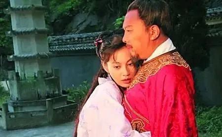 1584年，万历皇帝抄家的旨意下达十多天，锦衣卫才打开封锁已久的张府大门，张居正