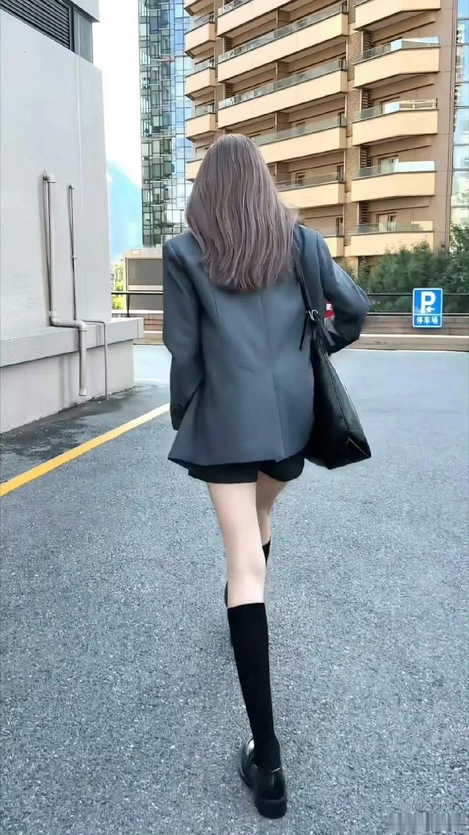 张月身材这么好吗，果然北舞严选啊