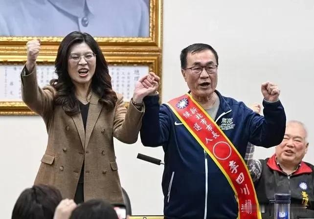 7月25日，国民党举行大会党代会，为九合一选举造势岛内分析，新北市的选情是