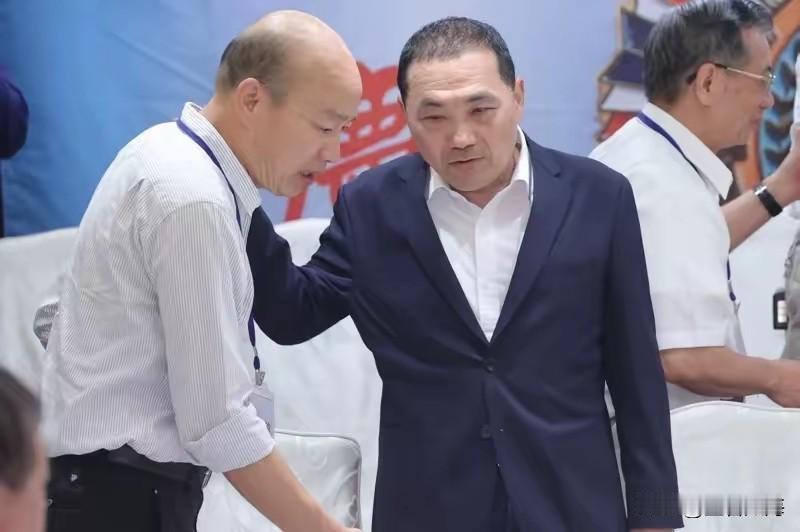 韩国瑜说到做到发声力挺，侯友宜态度有变或接要职，郑丽文或大势已成！众所周知，