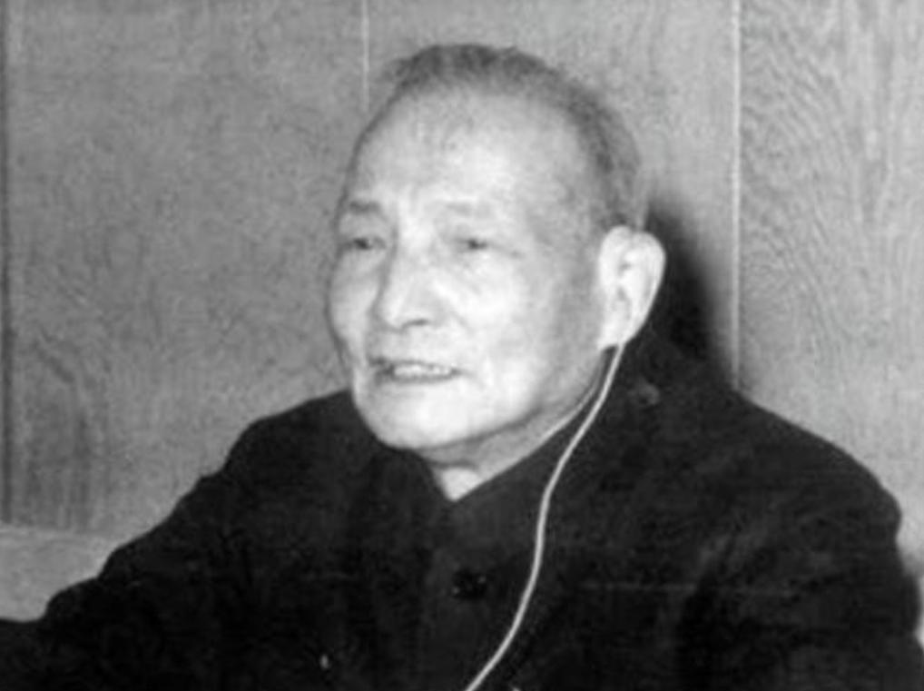 1979年，有人提出建议保留汪东兴的职位，但是陈云却认为，如果他要是继续担任，就