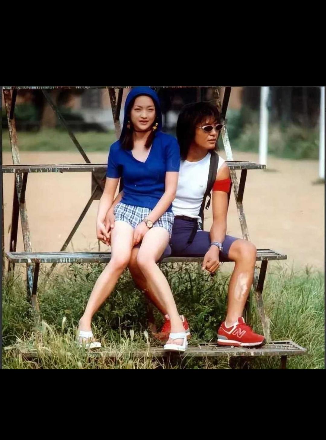 没想到她也跟朴树谈过，她在不同时期竟然跟天后谈过同两个男人[比心][比心]