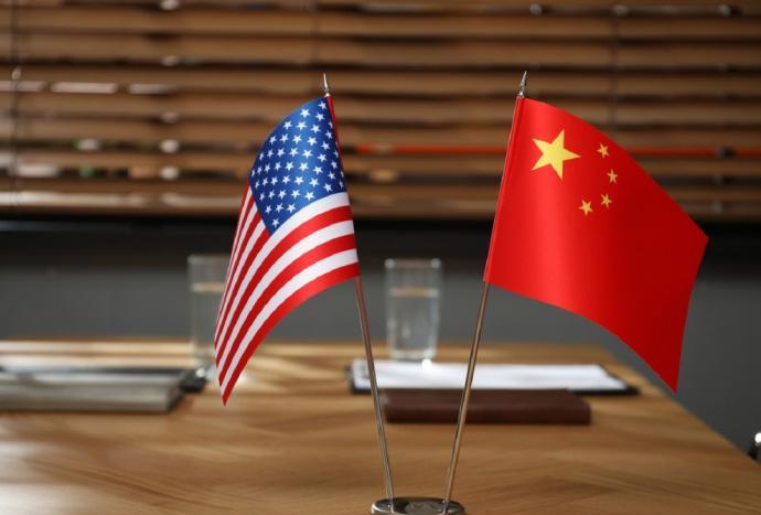 美国挑起了俄乌战争，消耗了俄罗斯，现在老美又挑起了以色列和伊朗的战争，在不断耗尽