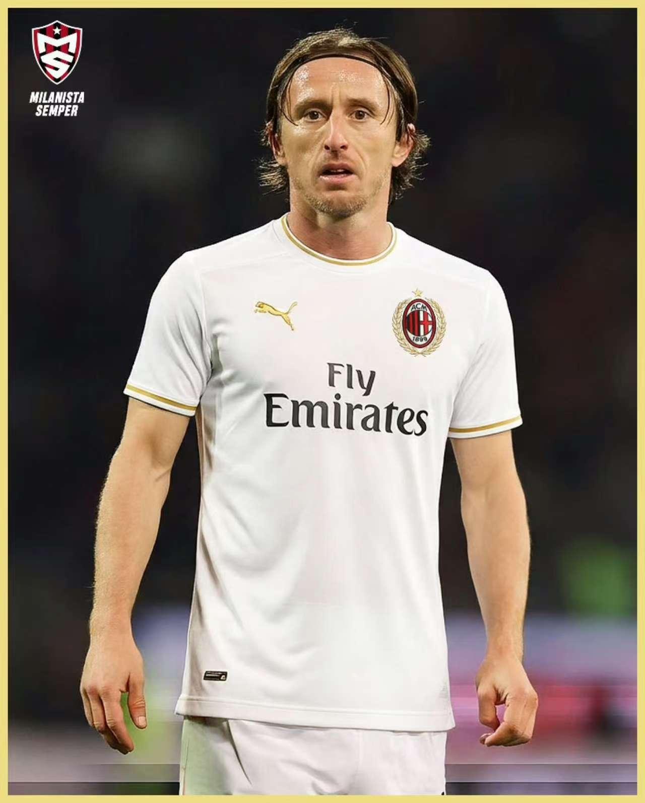 米兰把40岁的莫德里奇当20岁用！米兰1比1平热那亚，莫德里奇打满全场。本赛季