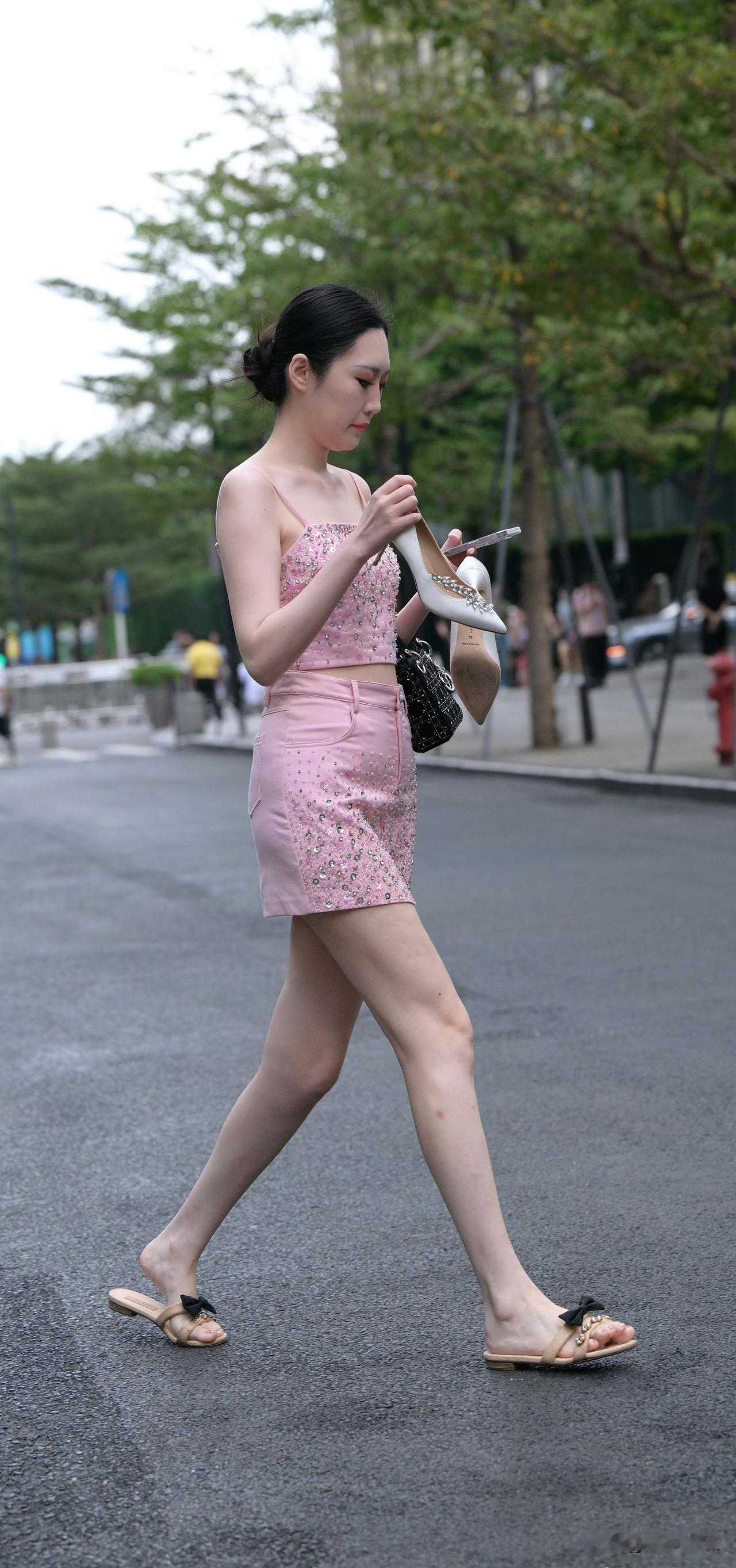 风和日丽城市质感十足