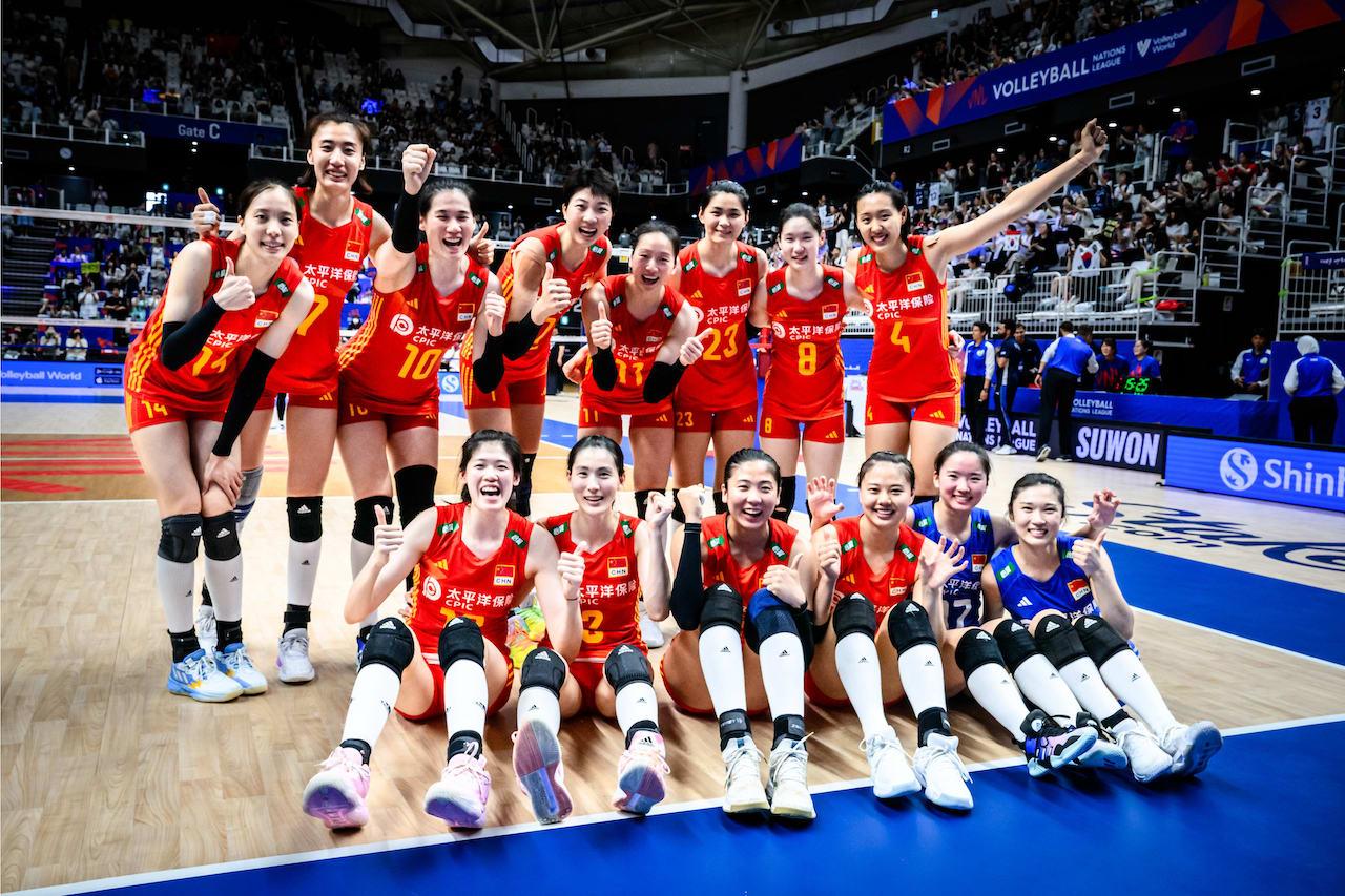 大胆预测！今天下午3：00时，亚运会女排半决赛，中国女排必定战胜泰国女排，3：0