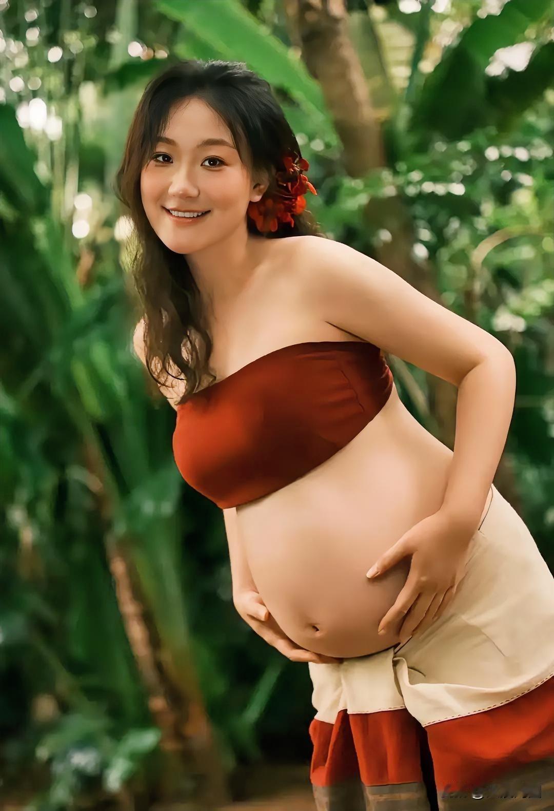 怀孕的喜悦与自然之美，感受生命的奇迹。🌿💖👶