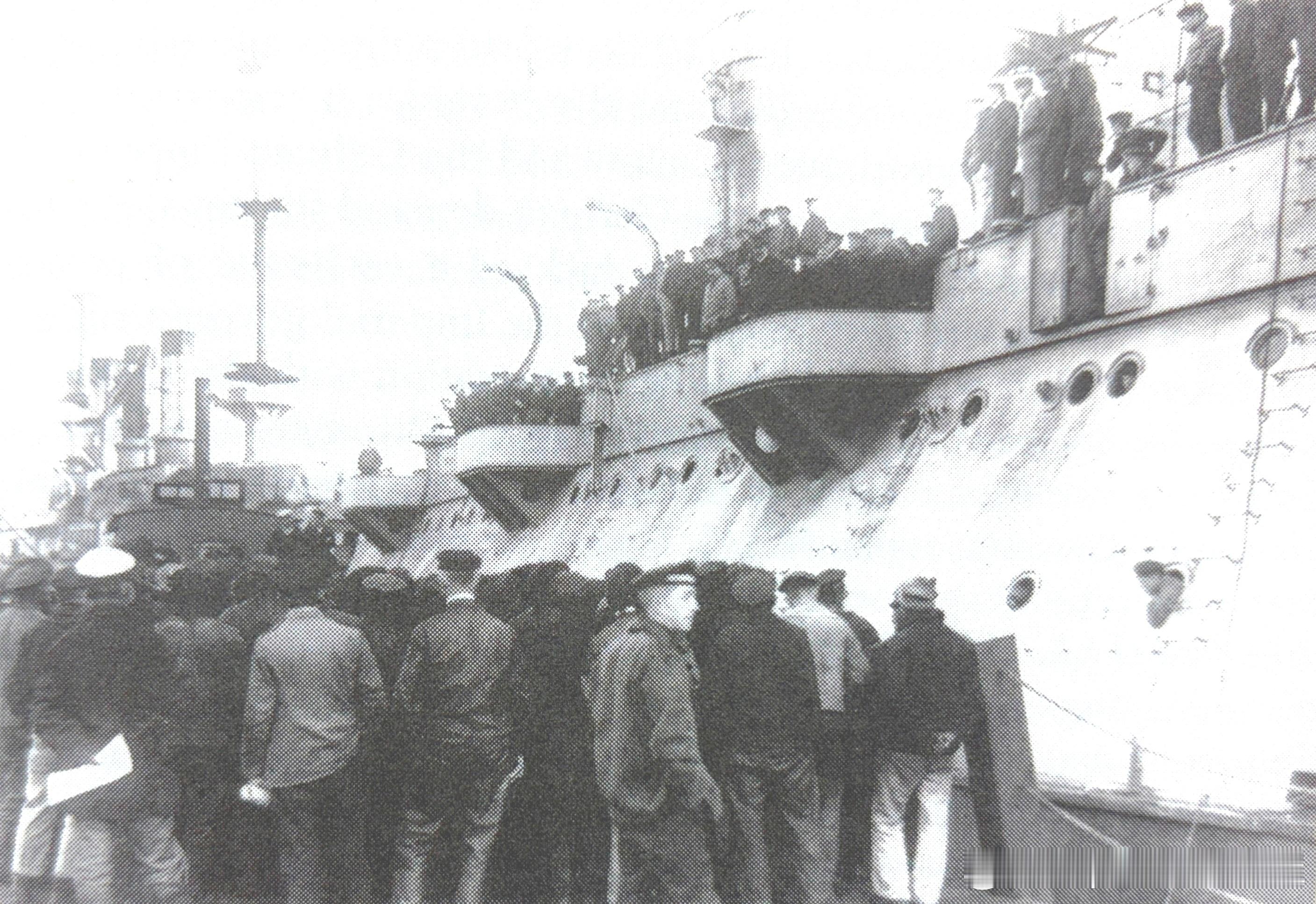 1918年11月5日社会民主党人GustavNoske诺斯克（1868.7.9