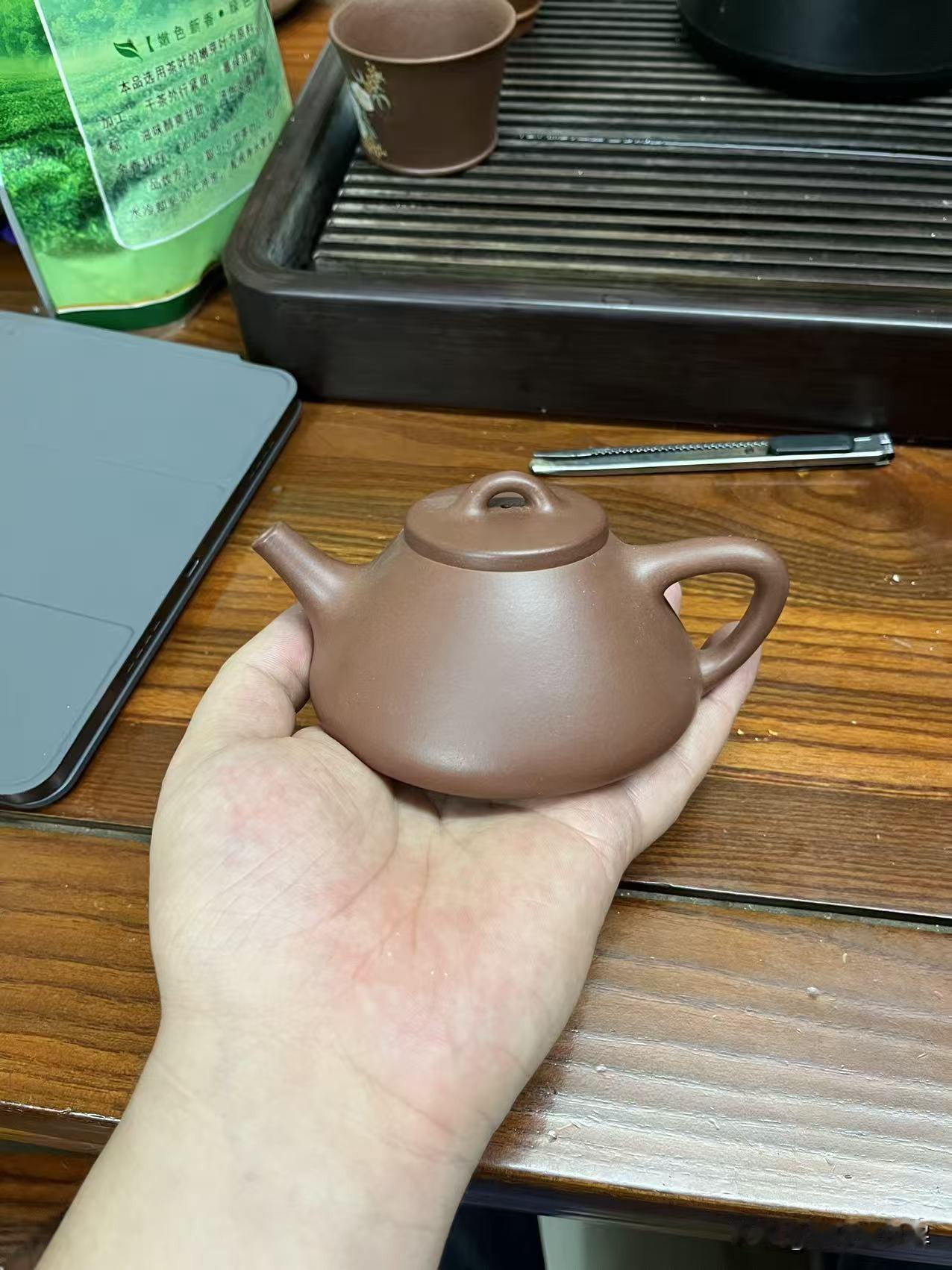 烧了十遍的紫砂壶，你还敢要吗？很多壶友都听过一个说法：一把紫砂壶，烧的遍数越多