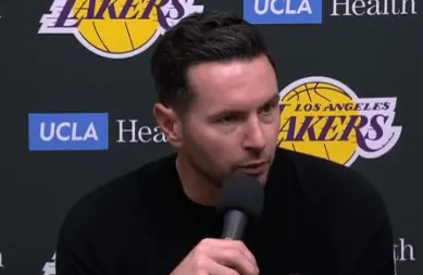 NBA常规赛，湖人143-135客场战胜爵士。赛后，湖人主帅雷迪克接受了采访。