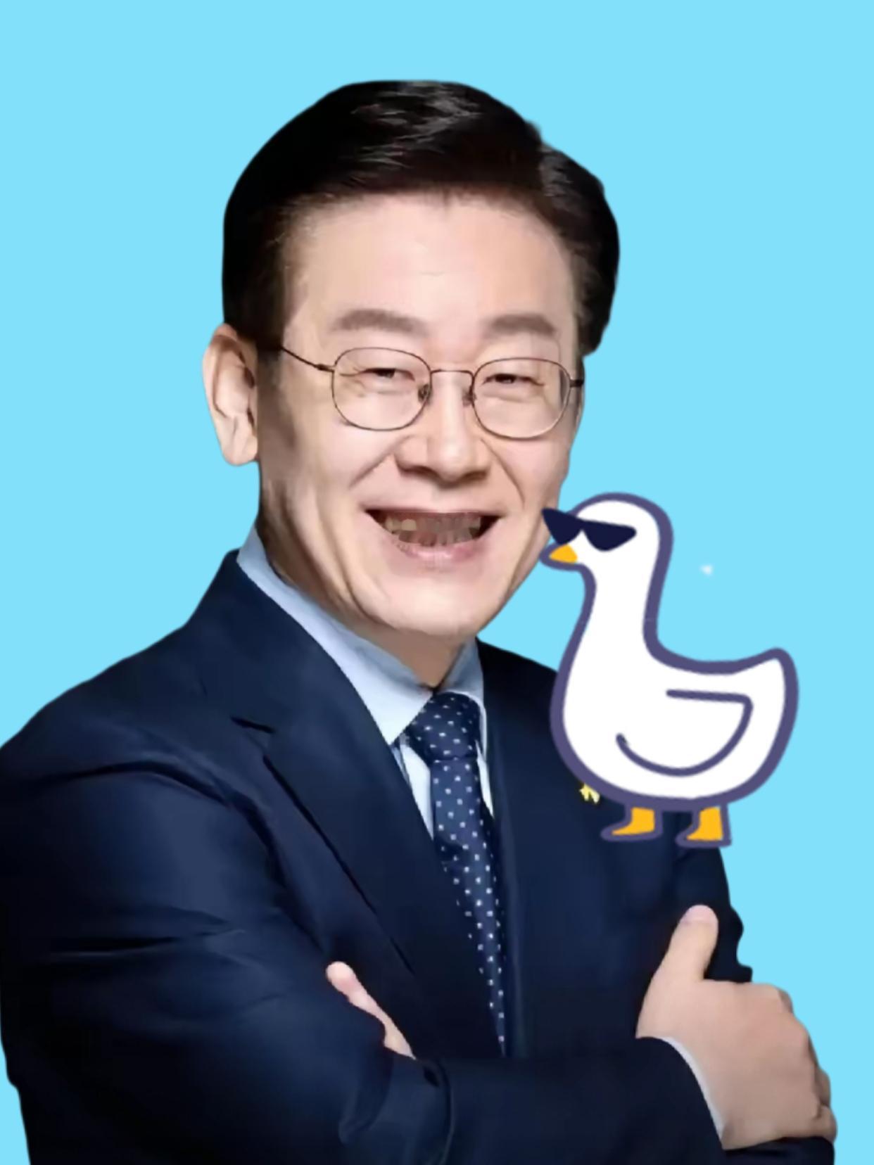 就在刚刚韩国正式宣布了韩国近20个月的医疗危机终于要结了！10月17日韩部长