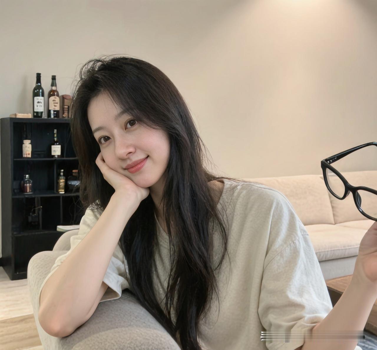 男人接近女人，到底图个什么？有人觉得是贪图美貌，可再惊艳的容颜，看久了也