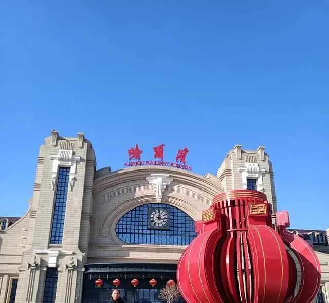 一男子捡走