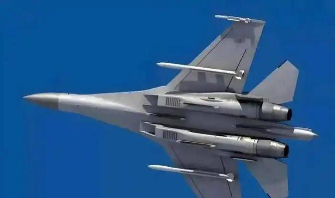 美媒军方媒体报道，中国的霹雳S型空空导弹已经问世，2020年立项历经5年2025