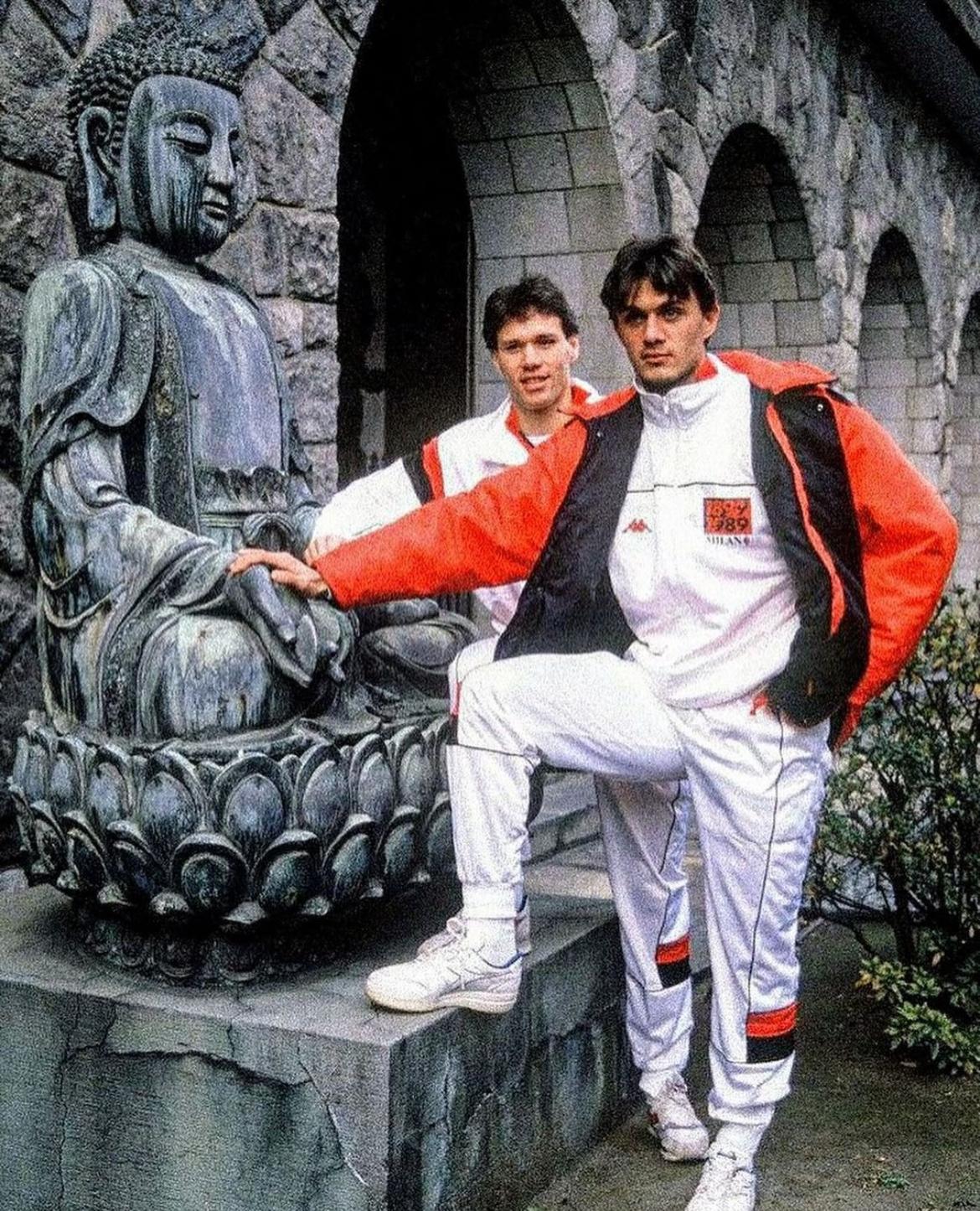 还记得1994年来北京工体的AC米兰吗？1994年6月16日，北京城的工体万人