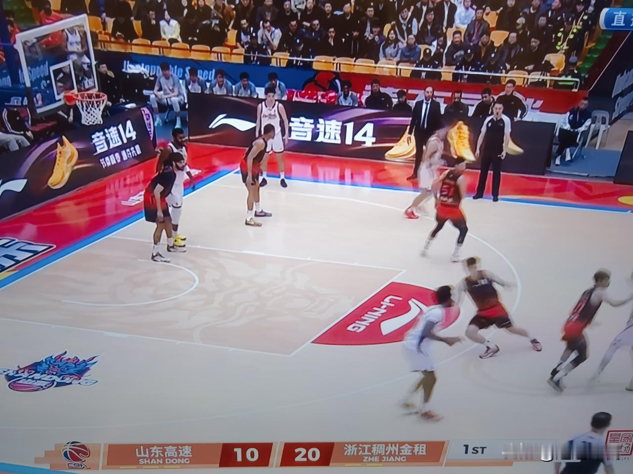 山东高速男篮的约翰逊和琼斯两个人，难道真水吗？真的不敢相信，在山东