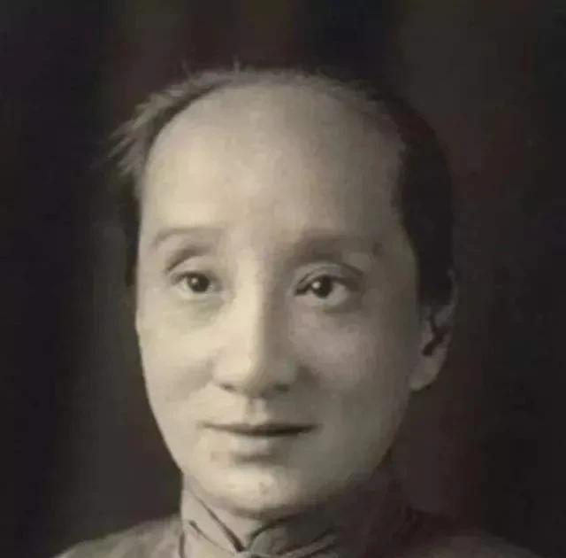 鲁迅和朱安结婚多年从未圆房？鲁迅否认，他说：多年中，也有过一两次。鲁迅和朱安的