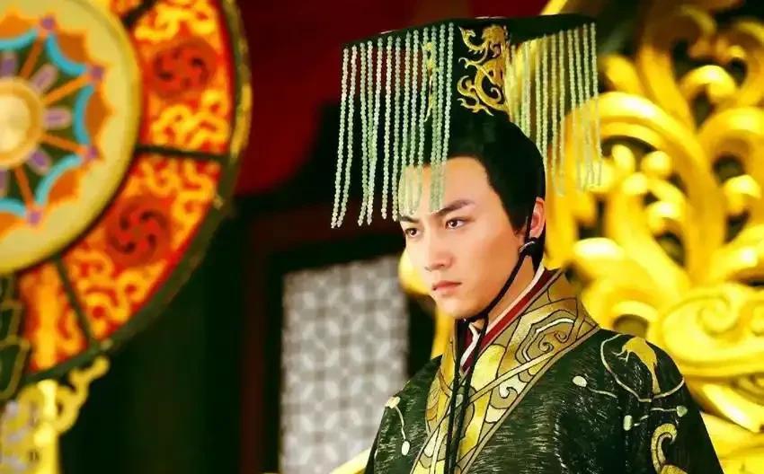 汉宣帝刘病已八个老婆：1许平君皇后（生汉元帝刘奭）2霍成君皇后（被废）3巩
