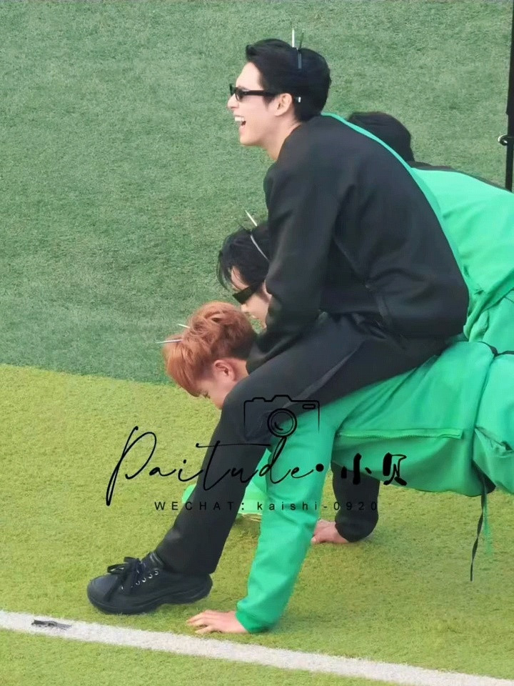 征服黄子韬的不是徐艺洋是王鹤棣