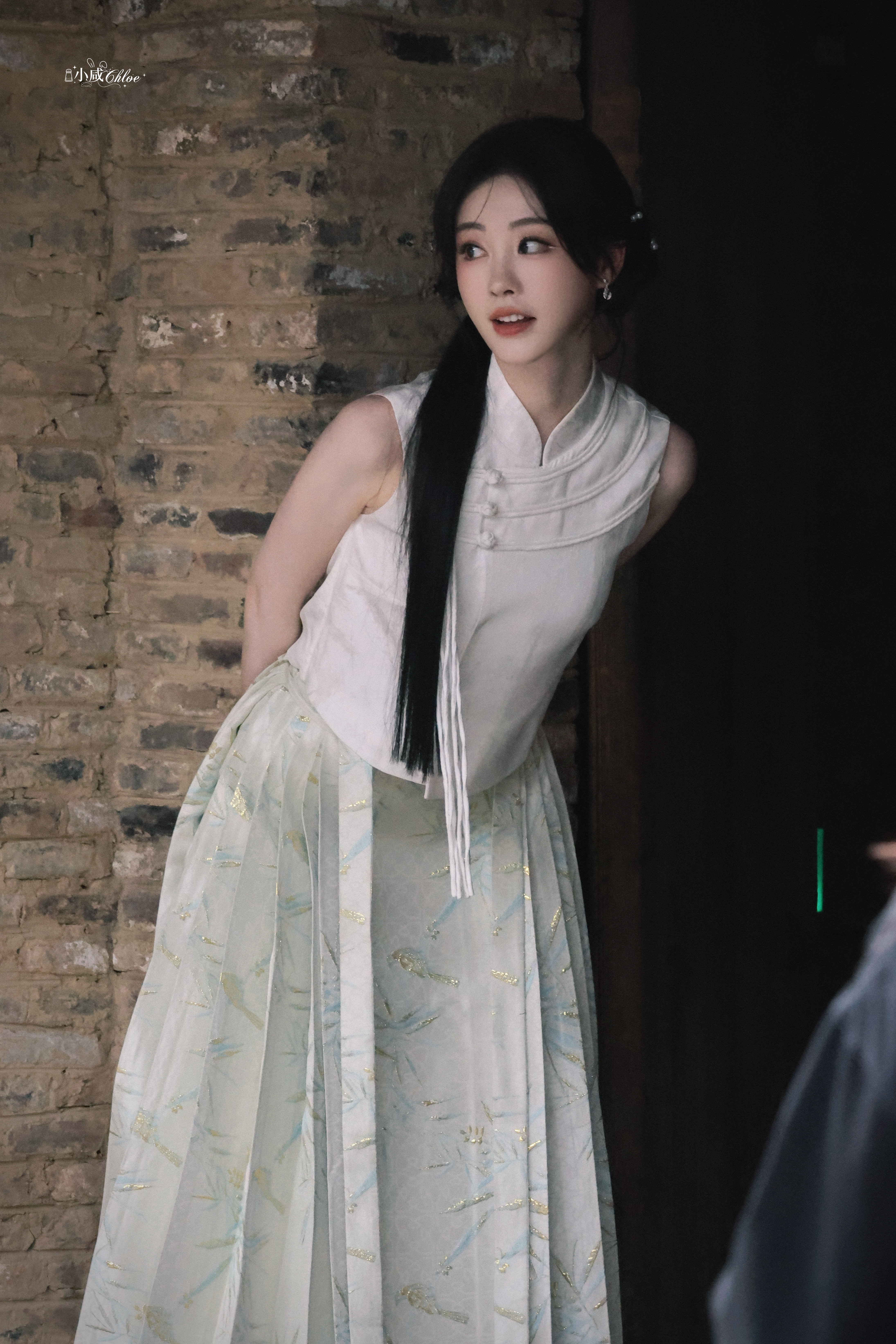 #祝绪丹##祝祝祝天天开心#260926｜景德镇月亮节如传世的青花瓷自顾自美丽你眼带笑意​