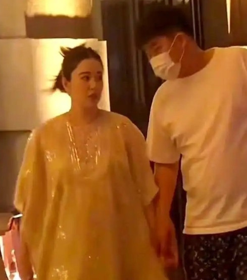120斤阚清子孕肚强势来袭，中式孕妇珠圆玉润，完胜白幼瘦审美！