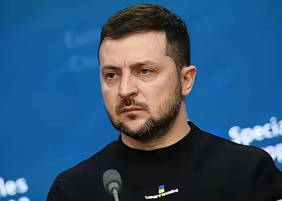 泽连斯基向全世界表明了自己的态度：乌克兰可以向俄罗斯投降，甚至乌克兰也可以不加入