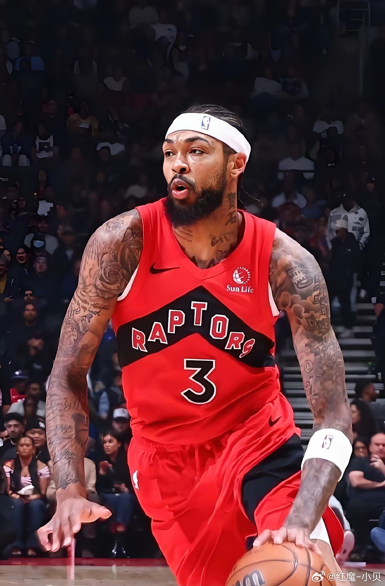 太阳末节崩盘！布克0助攻0抢断，独狼打法坑惨砍下34分的格林，英格拉姆三分如雨射