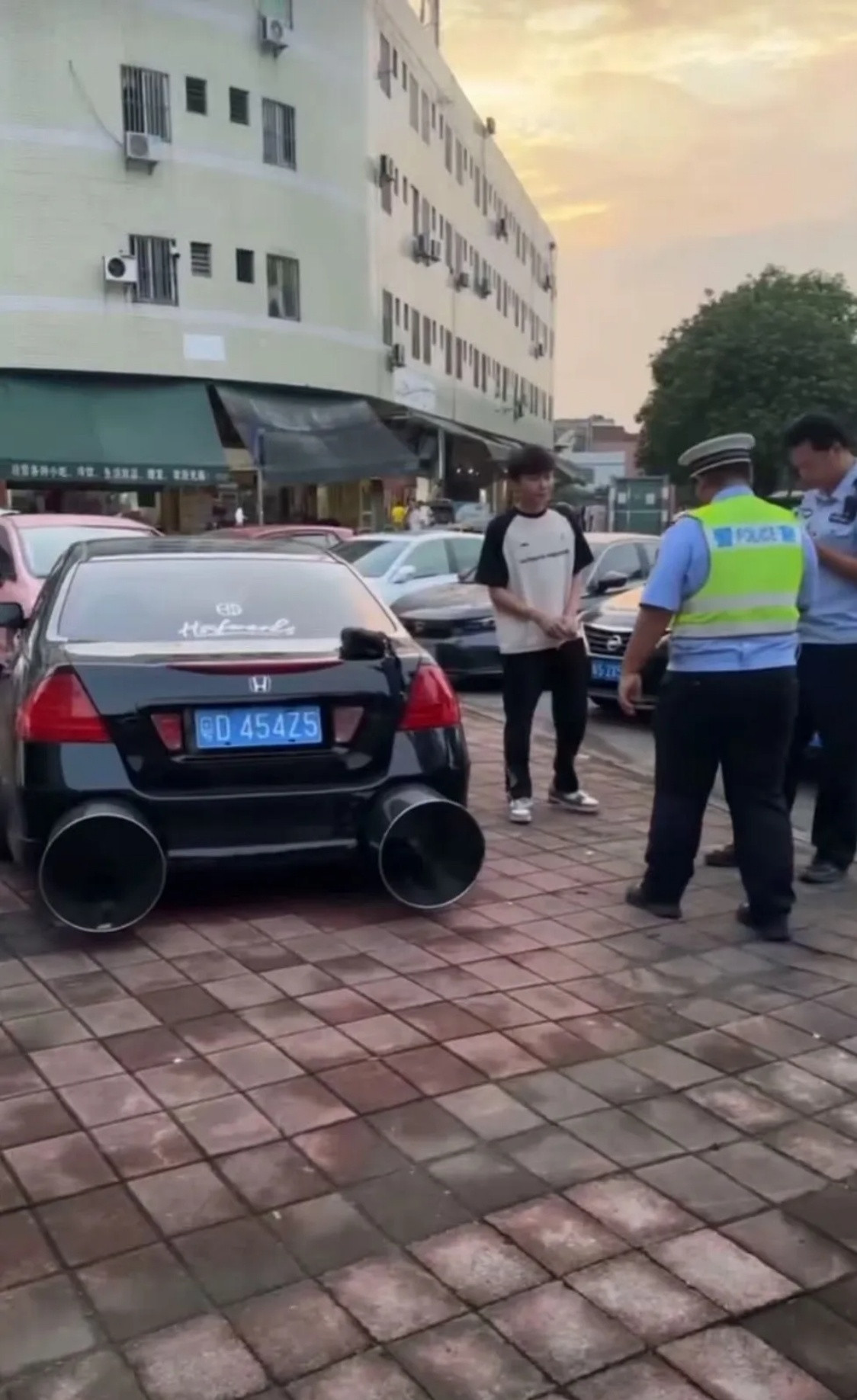 我P都不敢P这么大，你居然改