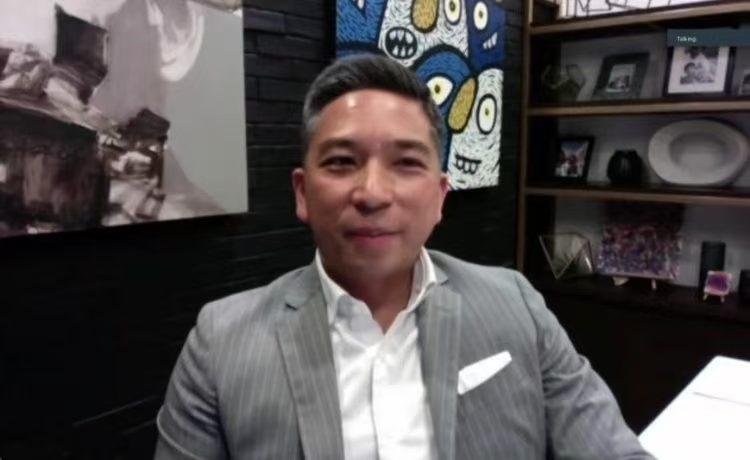 莎拉找对了人！近日，针对总统府发声指责莎拉有夺权意图，莎拉的发言人帕内洛回应了