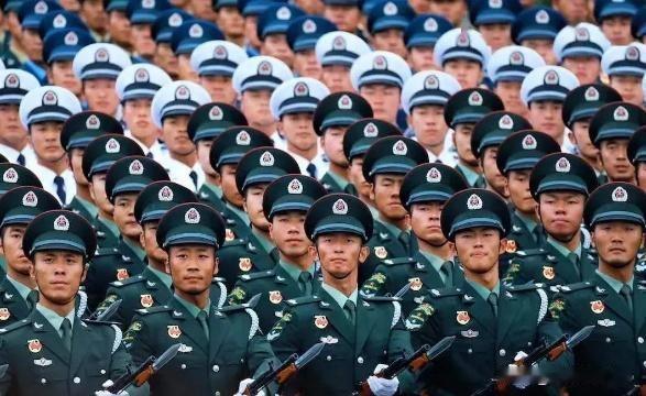 台军慌报64架次“围台”，大叔：这不就是日常巡航家人们，最近台海那边又上演大戏