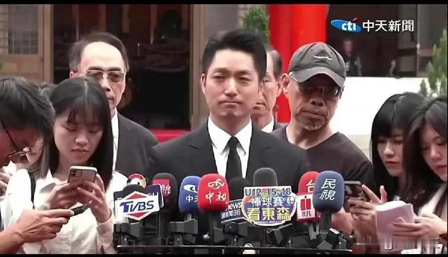 被邀去北京参加抗日战争胜利80周年纪念反法西斯战争胜利80周年大阅兵被记者问