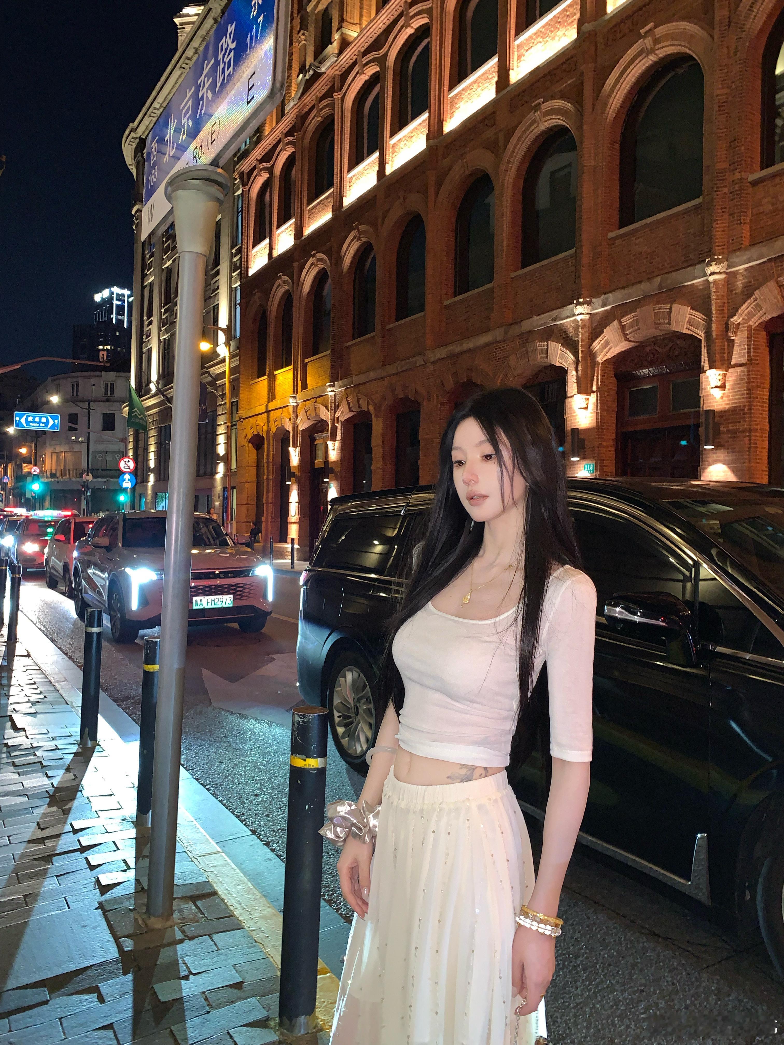 𝑴𝑶𝑺𝑺𝟔.𝟏𝟖/𝟐𝟎:𝟎𝟎𝒑𝒎【巴黎来信】天丝羊毛