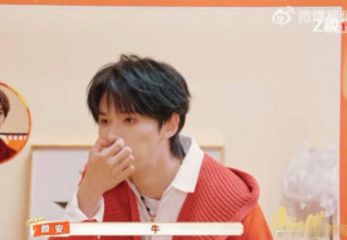 余宇涵还是收红包的年纪谁被余宇涵的新年小美好戳中了！在《加康加年味》的镜头里，他