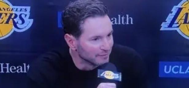 雷迪克有自知之明啊！ 北京时间3月11日，NBA常规赛西部焦点卡位战正式收官