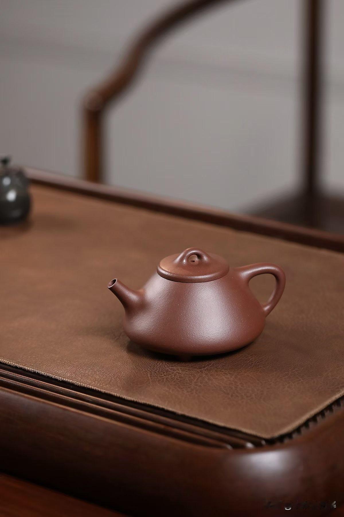 紫砂壶千万别乱洗！老玩家教你3招“起死回生”遇到过不少让我“痛心疾首”的壶友：