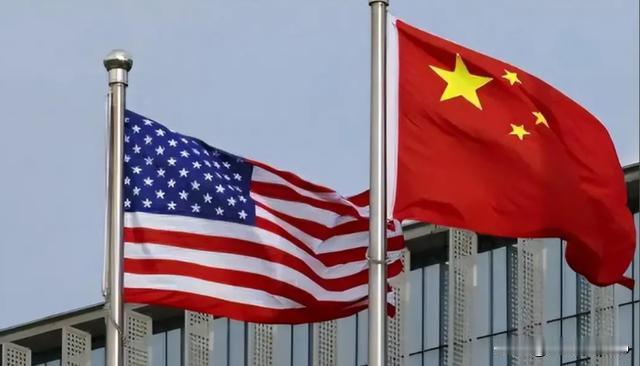 9米深坑锁定未来战场！中国海军垂发系统暗藏玄机2026年初，中国海军公开展