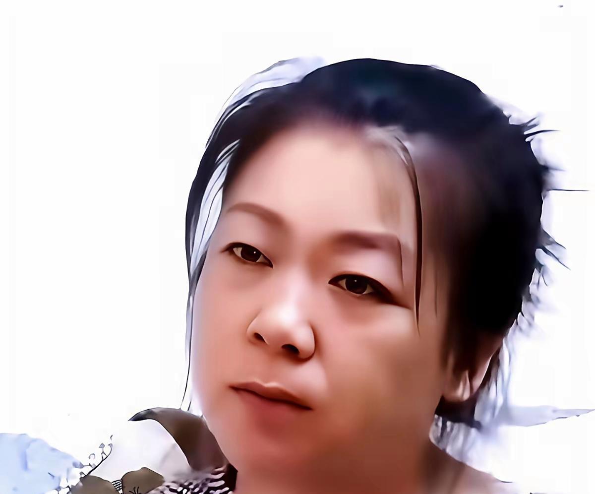 家人们谁懂啊！听到孙颖莎妈妈说一家人连一次正经旅游都没有，我直接泪崩。人家孩子四
