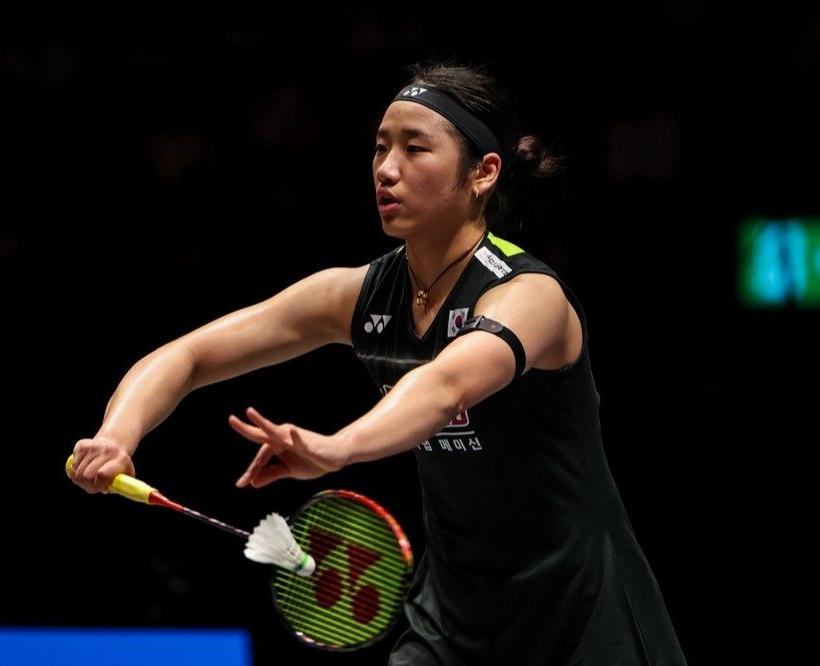 昆拉武特1-0伍家朗安洗莹2-0杨佳敏4月8日，2026年羽毛球亚锦