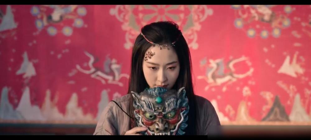 《唐诡奇谭》单元剧解忧店迎来终章。原来，那血书乃是瑞秋的前夫陈谦所写，而打着解忧