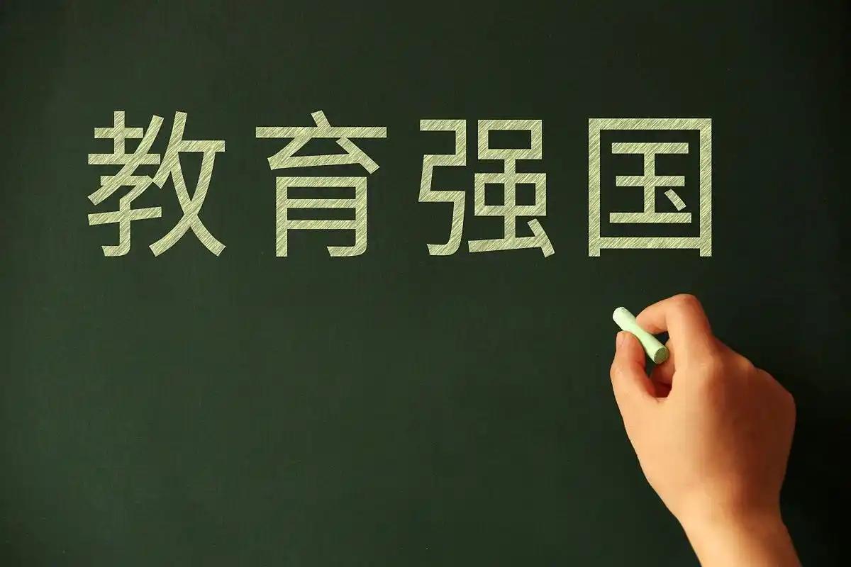 真没想到，咱们身边大学生的数量已经多到这种程度了。劳动人口中，拥有大学文化程度的