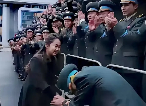 这就是人人都羡慕的公主命生活吧。[捂脸哭][捂脸哭][捂脸哭][捂脸哭]